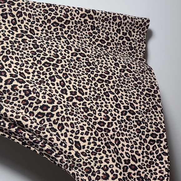 Jessica Simpson Leopard Midi Short Sleeve Dress Size Small NWT - Picture 9 of 12